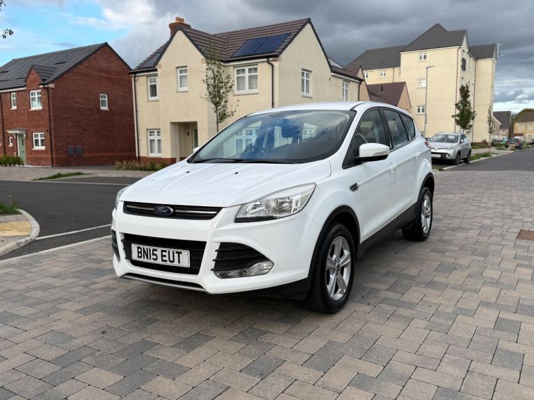 Ford, KUGA, Hatchback, 2015, Manual, 1997 (cc), 5 doors
