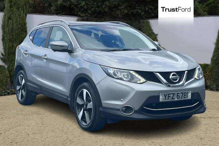 2015 Nissan Qashqai 1.6 dCi N-Tec+ 5dr HATCHBACK DIESEL Manual