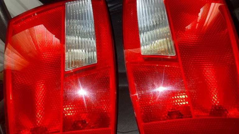 Audi S4 2005 rear lights from convertible 