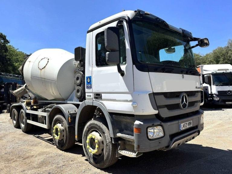 2013 MERCEDES ACTROS 3236 8X4 CONCRETE MIXER