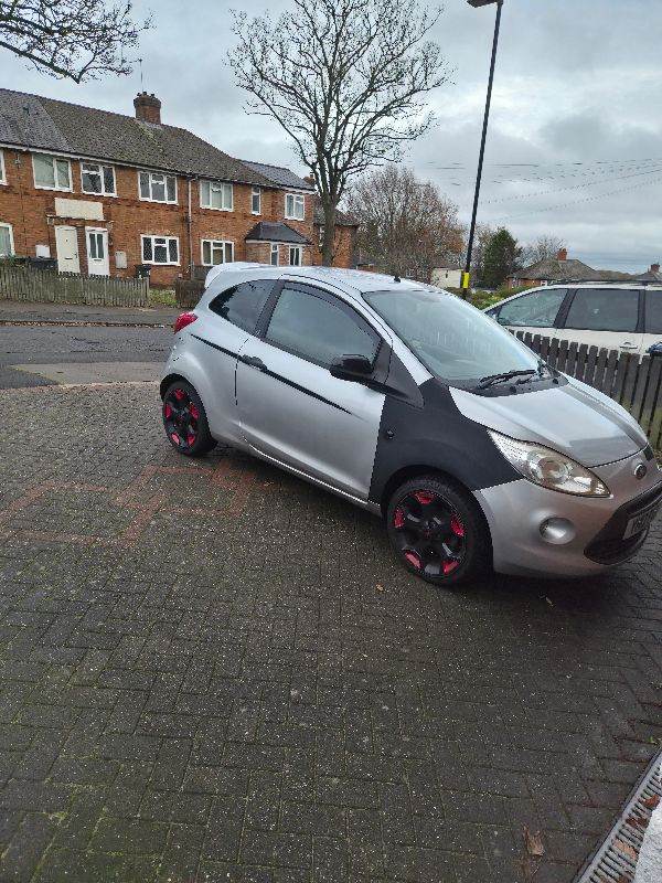 Ford, KA, Hatchback, 2012, Manual, 1242 (cc), 3 doors