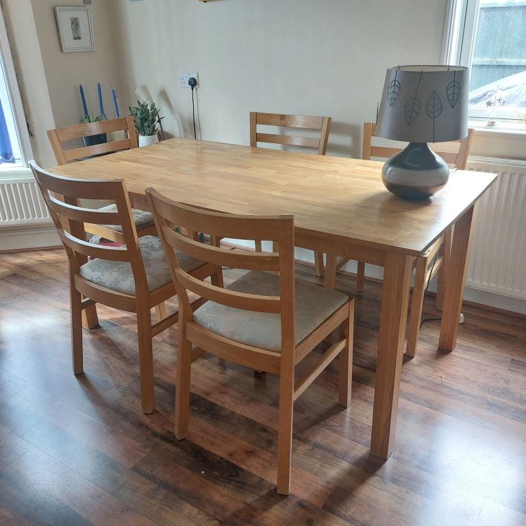 Dining table and 6 chairs