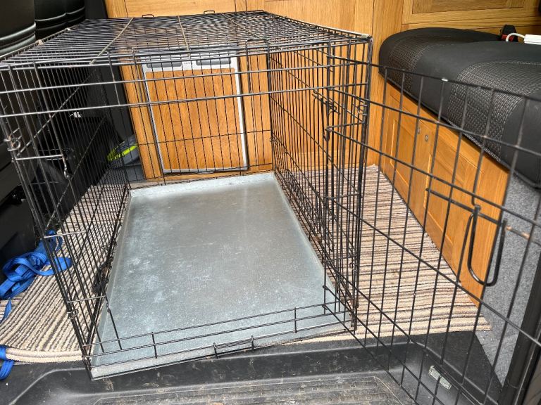 Dog crate