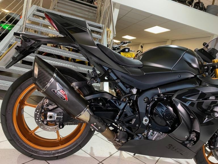 Suzuki GSX-R1000R Phantom special edition 2022