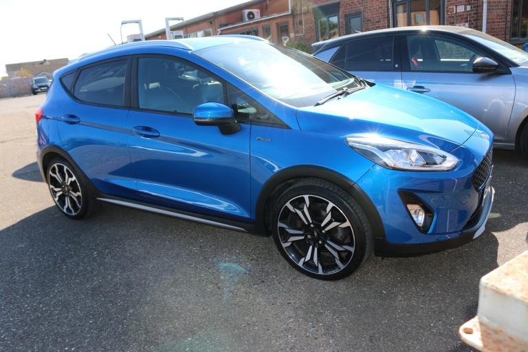 FORD FIESTA 1.0 Fiesta Active X Edition 5 Door 1.0T EcoBoost 125PS 6 Speed