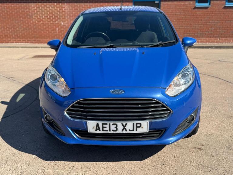 2013 Ford Fiesta 1.5 TDCi Zetec Euro 5 5dr HATCHBACK Diesel Manual