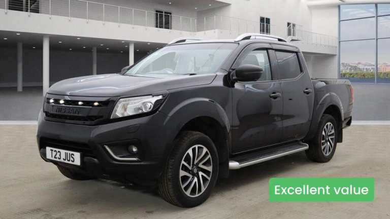 2017 Nissan Navara Double Cab Pick Up Tekna 2.3dCi 190 4WD Auto PICK UP DIESEL Automatic