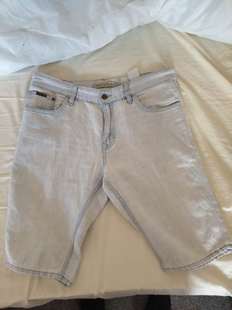 Calvin Klein Stonewash Shorts W36 Leg 21 Pre-Used Great Condition Summer