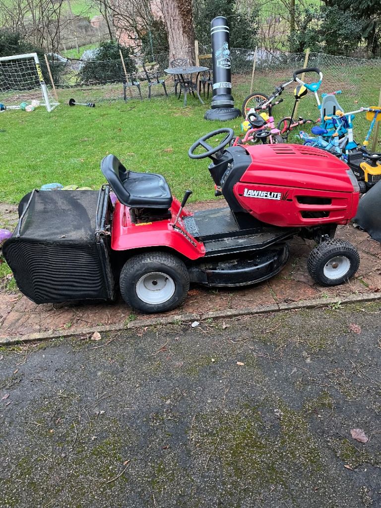 Lawnflite ride on mower