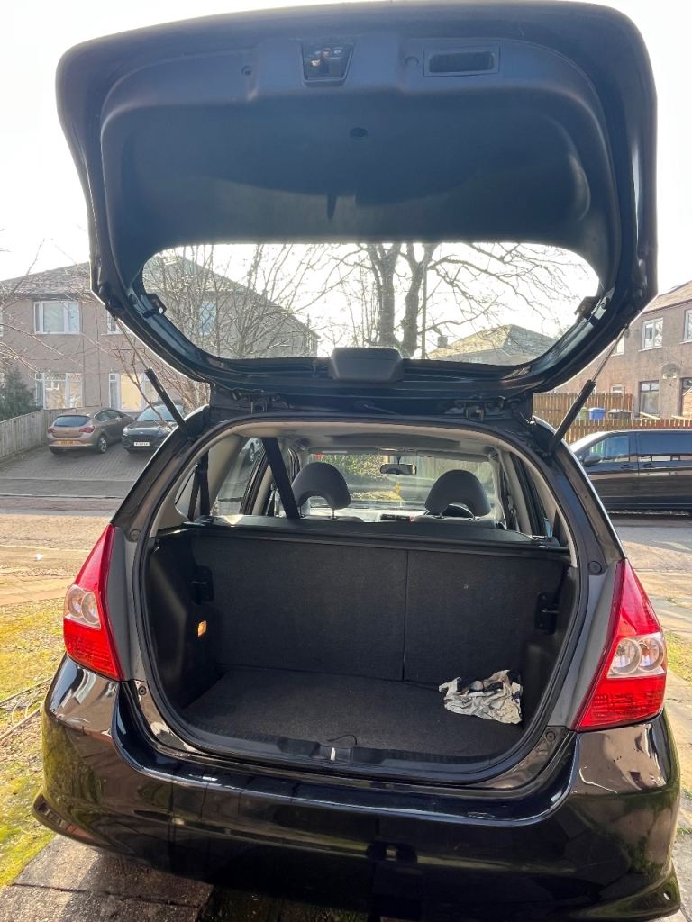 Honda, JAZZ, Hatchback, 2006, Semi-Auto, 1339 (cc), 5 doors