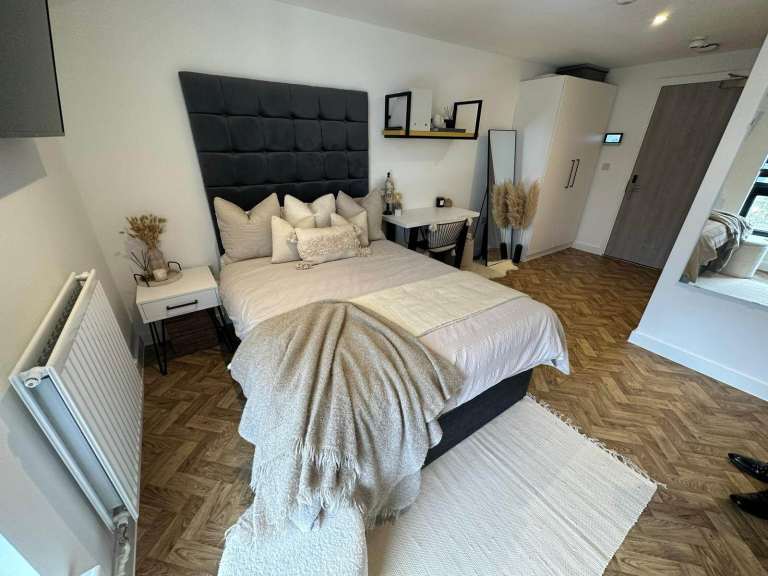 Private Studio from £850 | All Bills Included, Hassle-free home in Birmingham