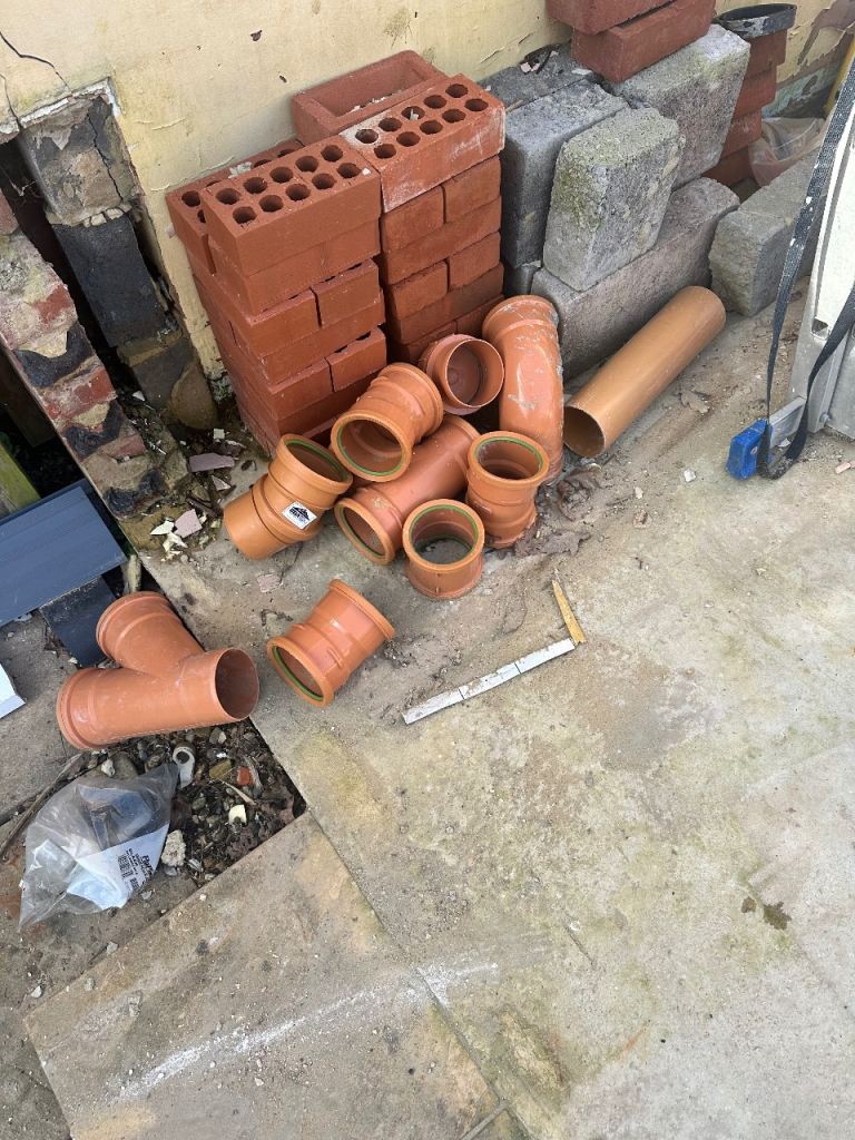 Underground drainage fittings various 110mm push fit 