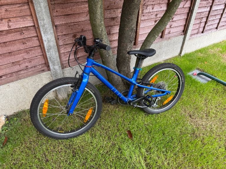 Kids specialized jet 20 inch
