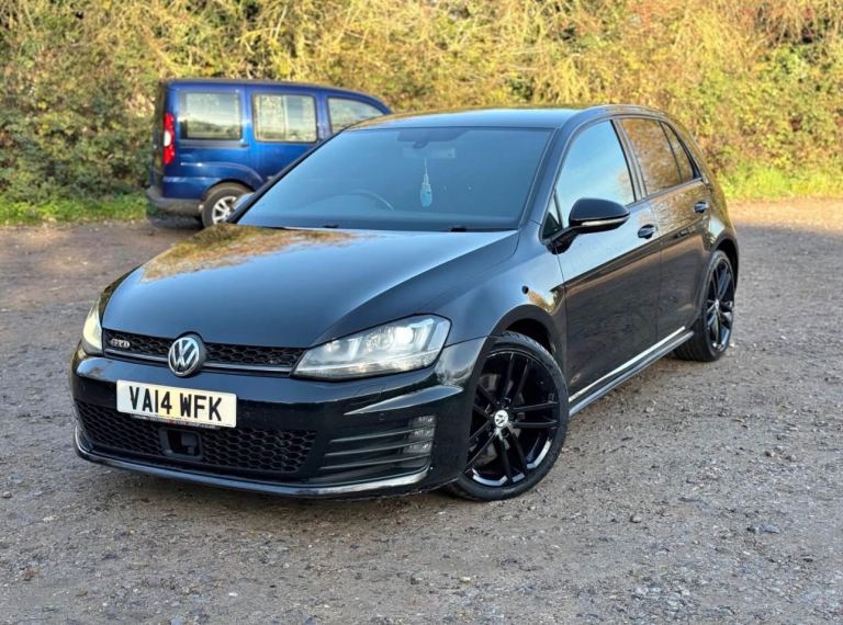 Volkswagen, GOLF, Hatchback, 2014, Semi-Auto, 1968 (cc), 5 doors