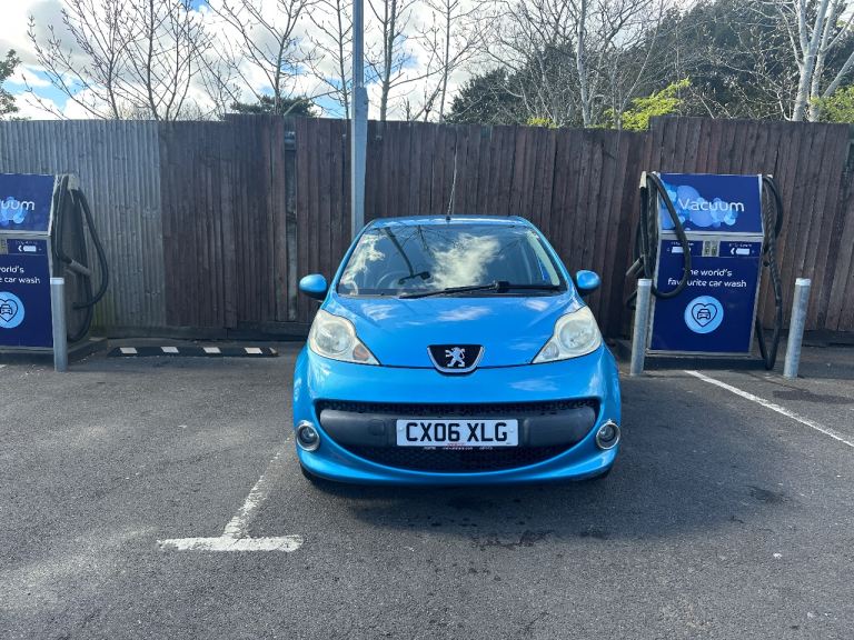 Peugeot, 107, Hatchback, 2006, Manual, 998 (cc), 5 doors