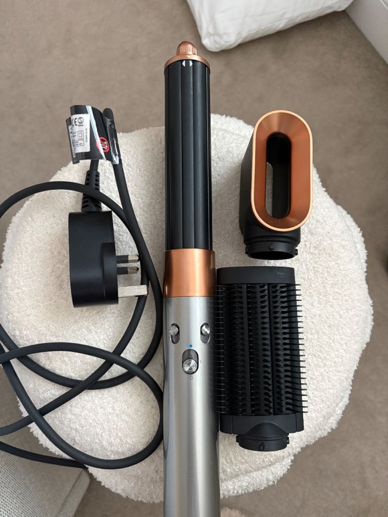 Dyson air wrap Original 