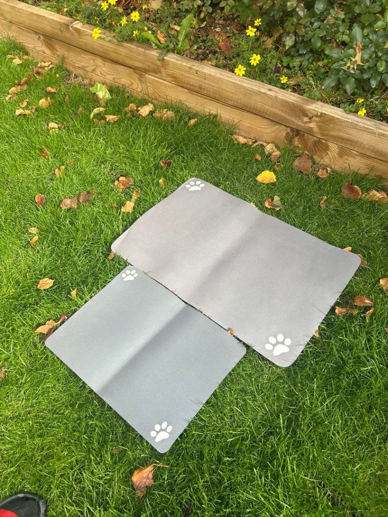 Clearance! Waterproof dog matts for re-sale