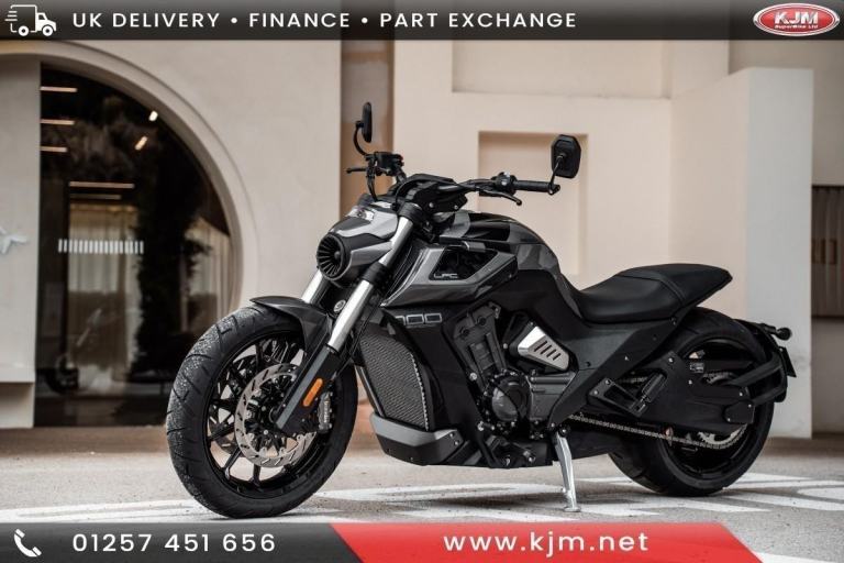 Benda Moto  LFC 700 Pro