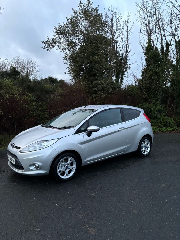 Ford, FIESTA, Hatchback, 2012, Manual, 1242 (cc), 3 doors