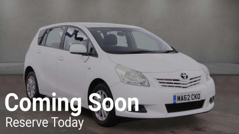 2012 Toyota Verso 2.0 D-4D TR Lthr/Pan Rf 5dr MPV DIESEL Manual