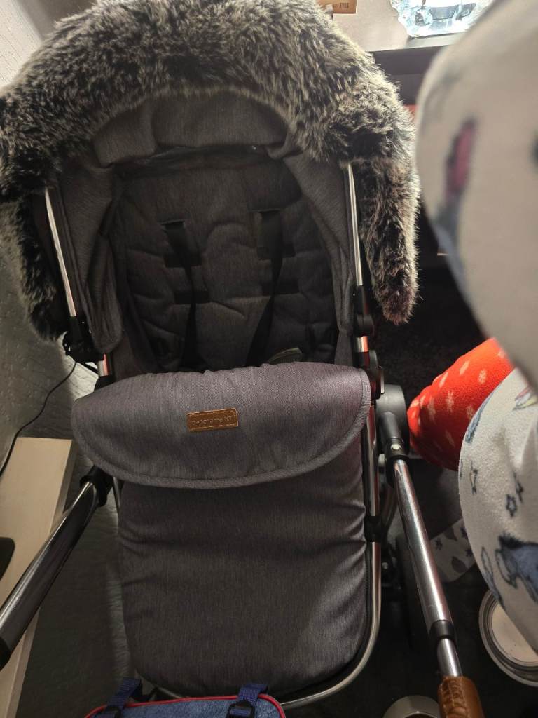 image for Panorama xt 2-1 pram for swaps 