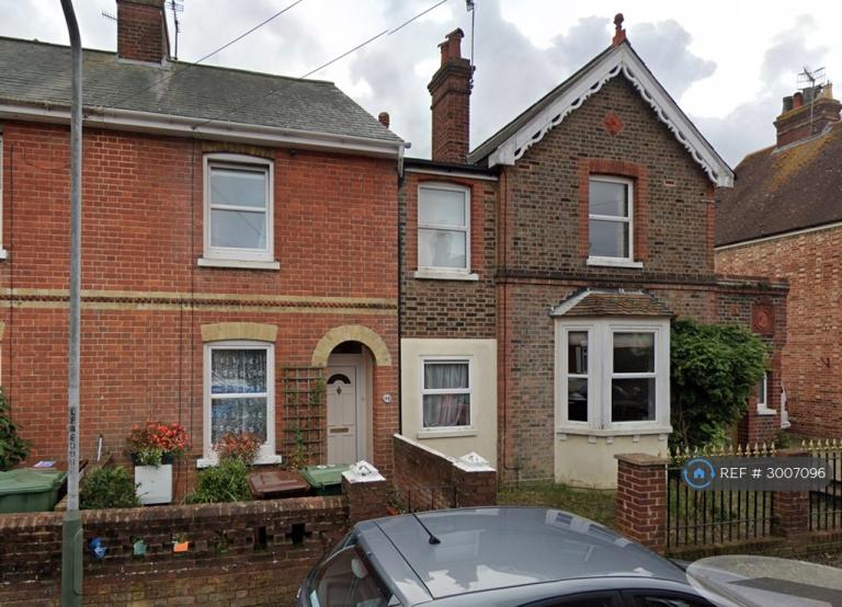 2 bedroom house in Forge Road, Tunbridge Wells, TN4 (2 bed) (#3007096)