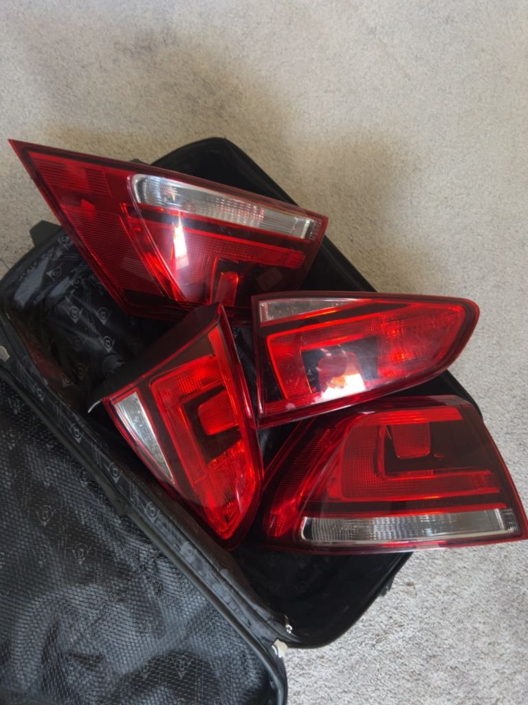 VW rear light assemblies 