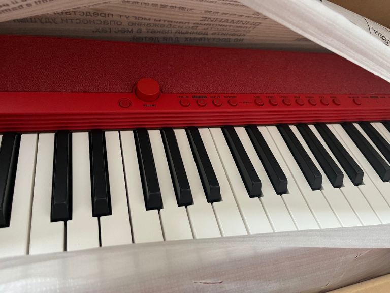 *very new* Red Casio CT-S1 Portable Piano 