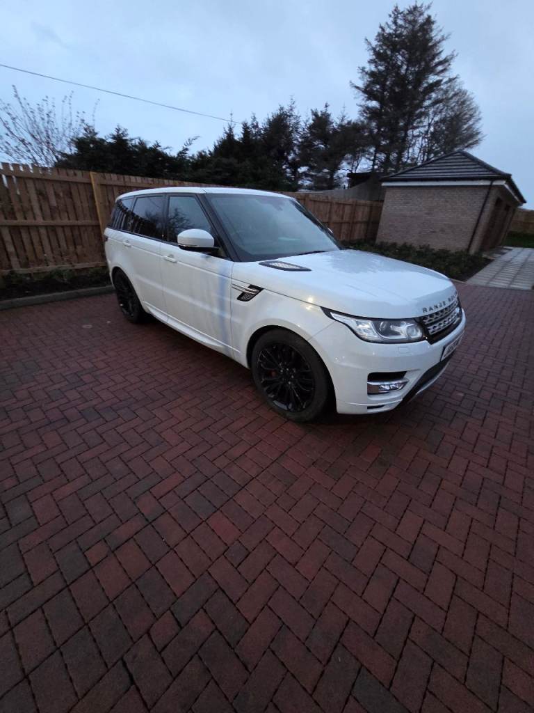 2016 reg Land Rover, RANGE ROVER SPORT/ AUTO/ MOT/ LOW MILG / SERVICED/ £17999