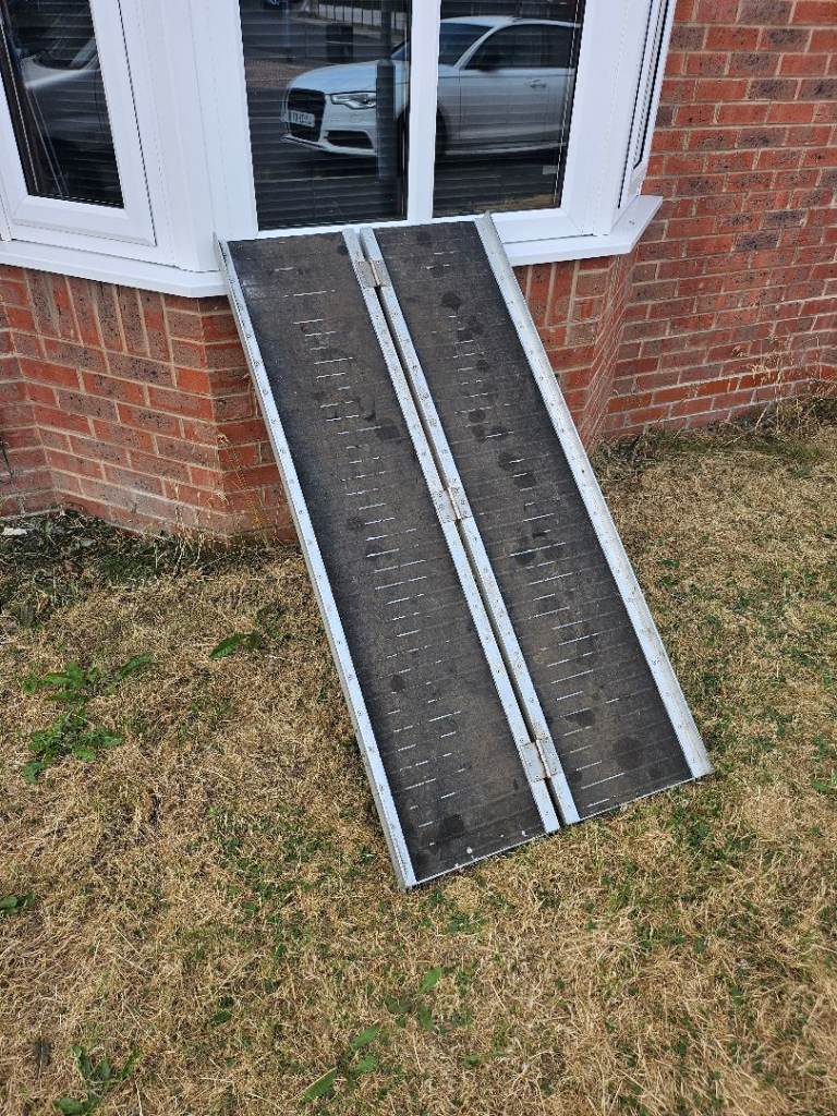 Motorbike ramp 