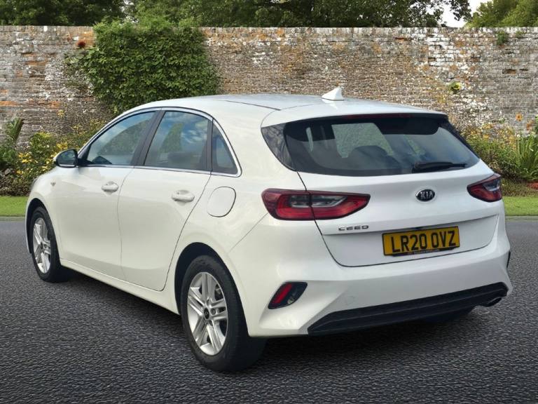 2020 Kia Ceed 1.6 CRDi ISG 2 NAV 5dr HATCHBACK DIESEL Manual