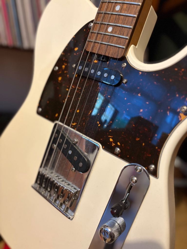 Gordon Smith Classic T In Vintage White - UK Handmade Electric Guitar
