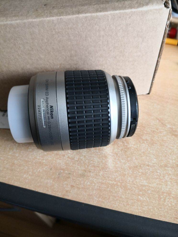 Nikon  DX AFS Nikkor 18 55mm G ED zoom lens