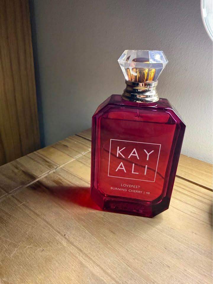 Kayali burning cherry EDP 100ml