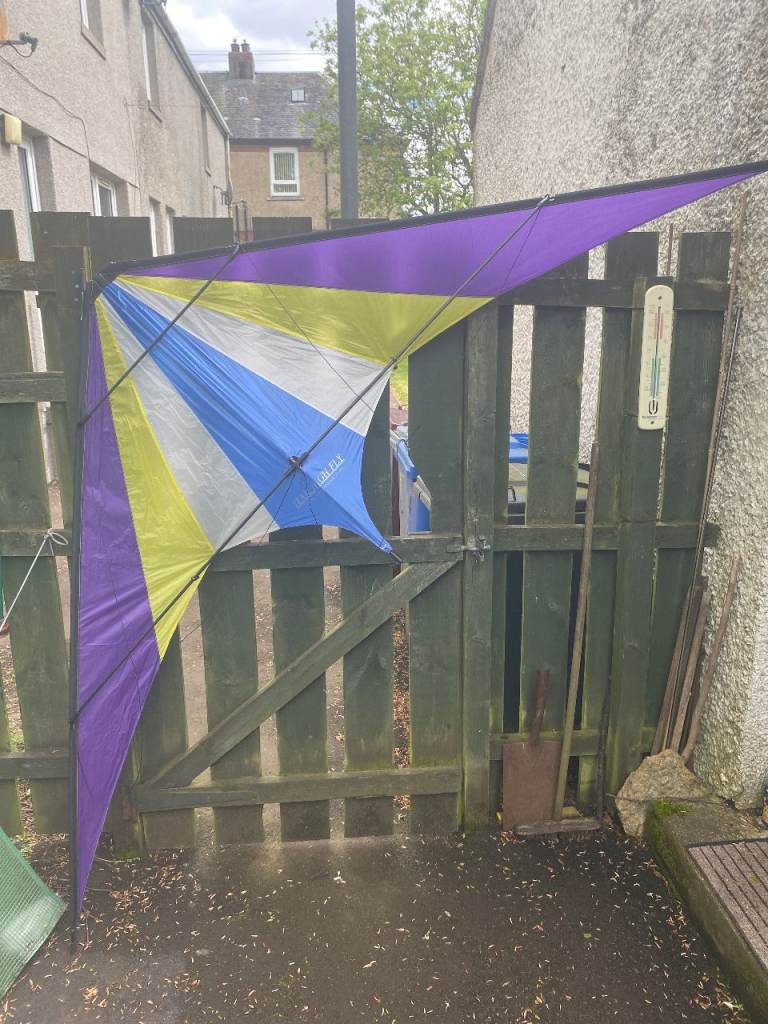 8' SPAN LIGHTWEIGHT THF STUNT KITE IN PERFECT CONDITION