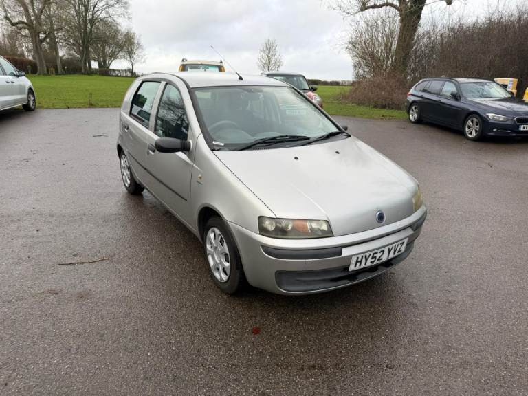 Fiat, PUNTO, Hatchback, 2002, Manual, 1242 (cc), 5 doors