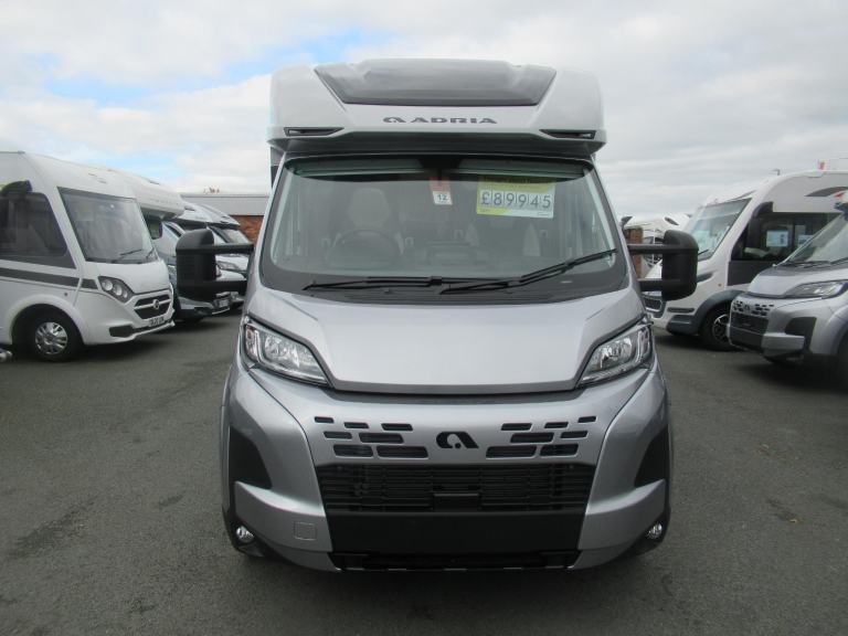 ADRIA CORAL 670 DL 60Y EDITION