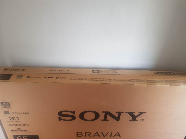 NEW & UNOPENED Sony BRAVIA 65" 4K Ultra HD Smart TV / (BZ40H)