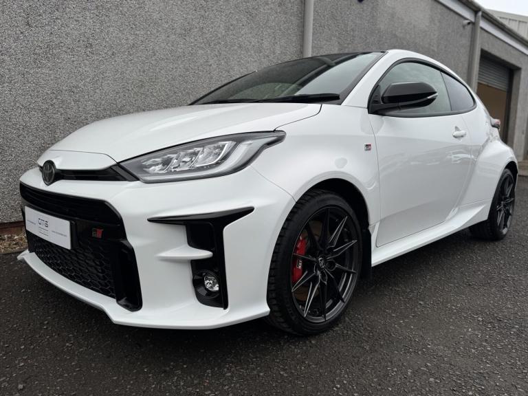 TOYOTA YARIS 1.6 T GR Circuit 2022