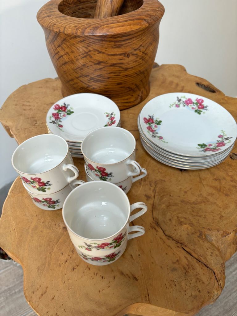 image for Lovely tea set
