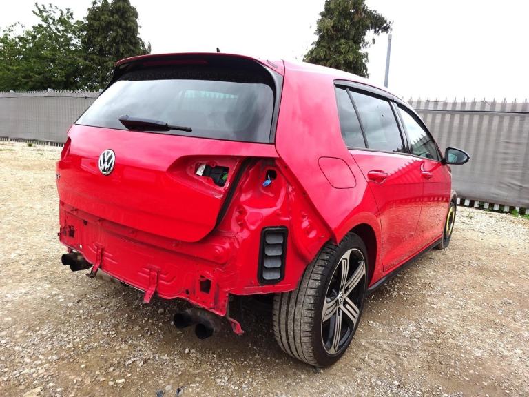 2017 67 REG VOLKSWAGEN GOLF R TSI AUTO DAMAGED REPAIRABLE SALVAGE