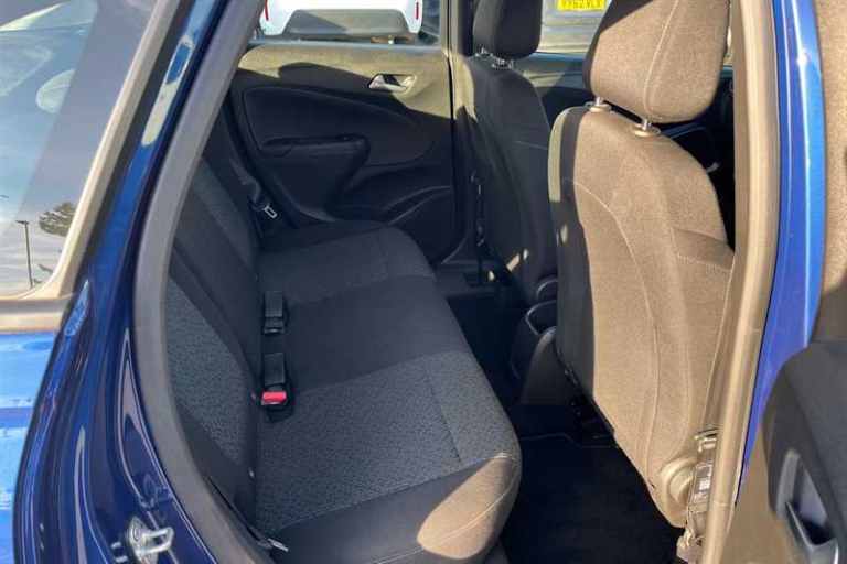 2022 Vauxhall Crossland 1.2 Design 5dr HATCHBACK PETROL Manual