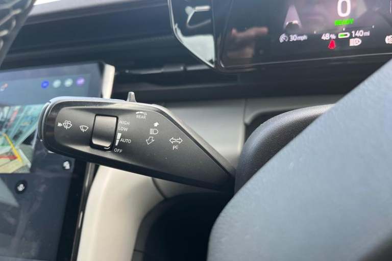 2025 Ford Explorer Extended Range 79kWh Premium SUV 5dr Electric Auto AWD (340 ps) Automatic SUV ...