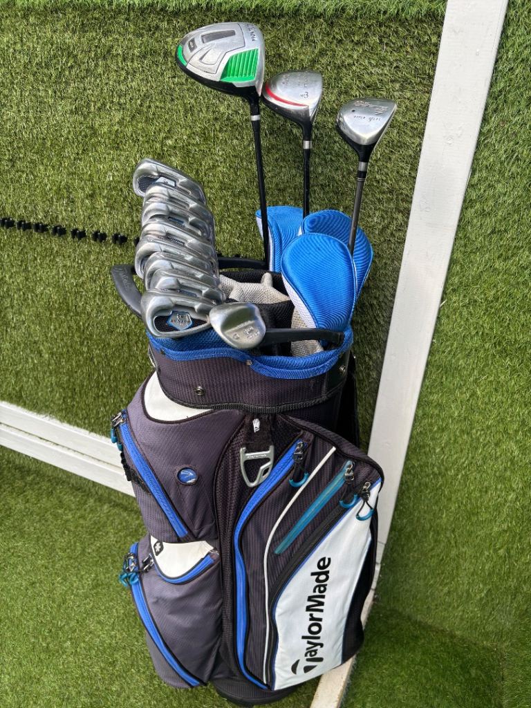 Dunlop Max Irons (3, 5–SW) + Cobra SS Hyper Steel 7 Wood + Driver + TaylorMade Cart Bag