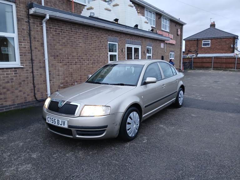 Skoda superb 1.9tdi pd130 Automatic mot till june 2026