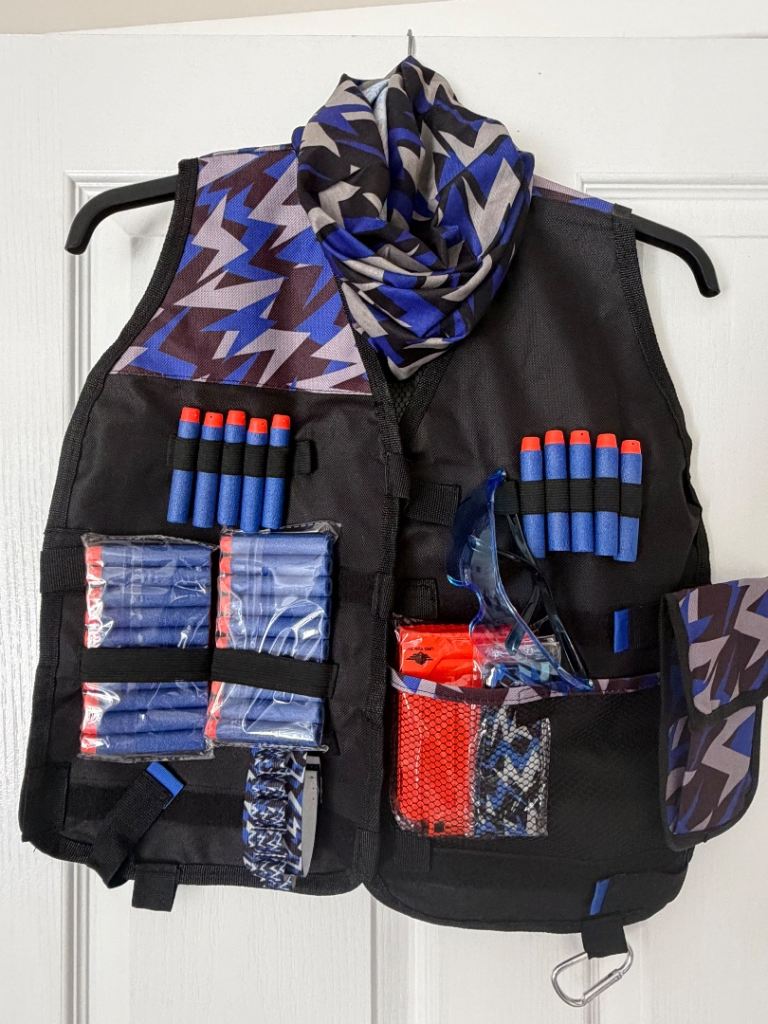 Kids Nerf Vest with Darts and Accessories  