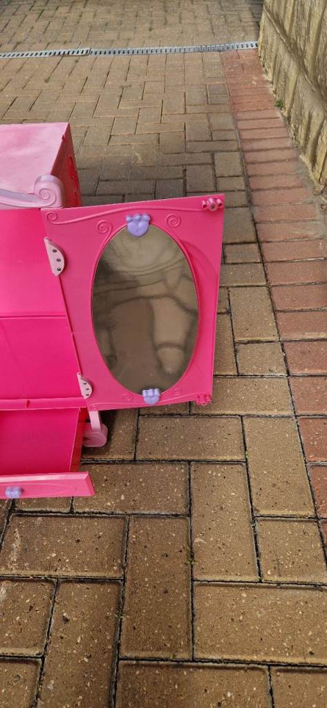 BUILD A BEAR WARDROBE. VERY GOOD CONDITION., £2.00 for Sale