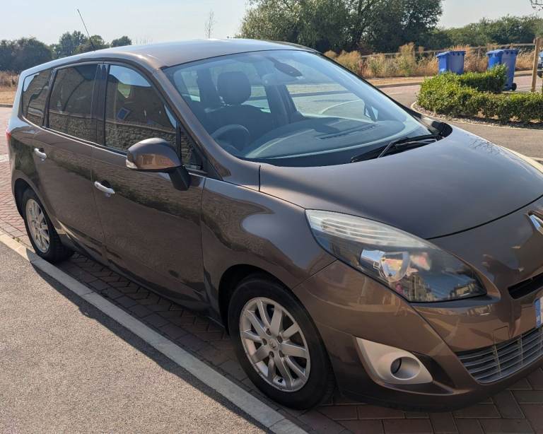 Renault, GRAND SCENIC, MPV, 2010, Manual, 1461 (cc), 5 doors
