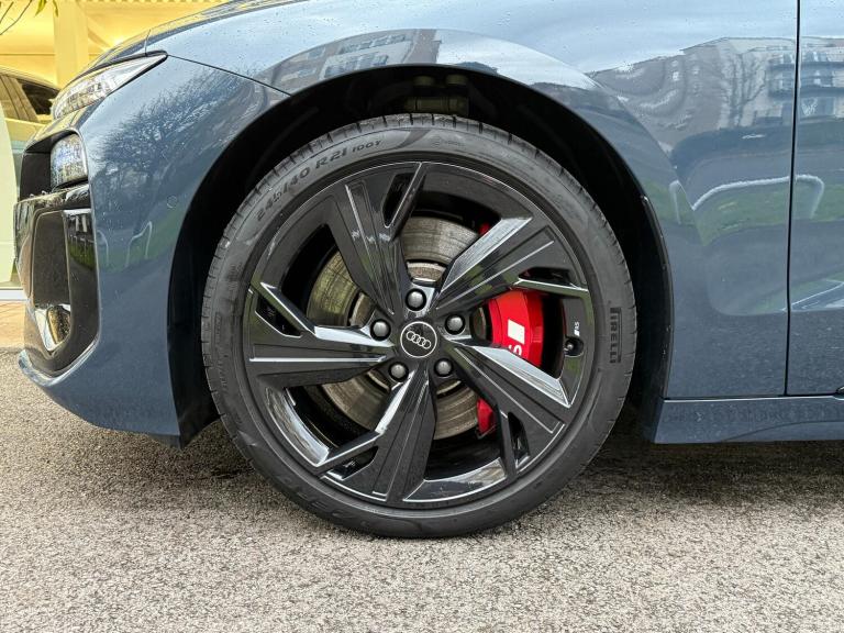 2025 Audi A6 370kW S6 Quattro 100kWh Launch Edition 5dr Auto ESTATE ELECTRIC Automatic