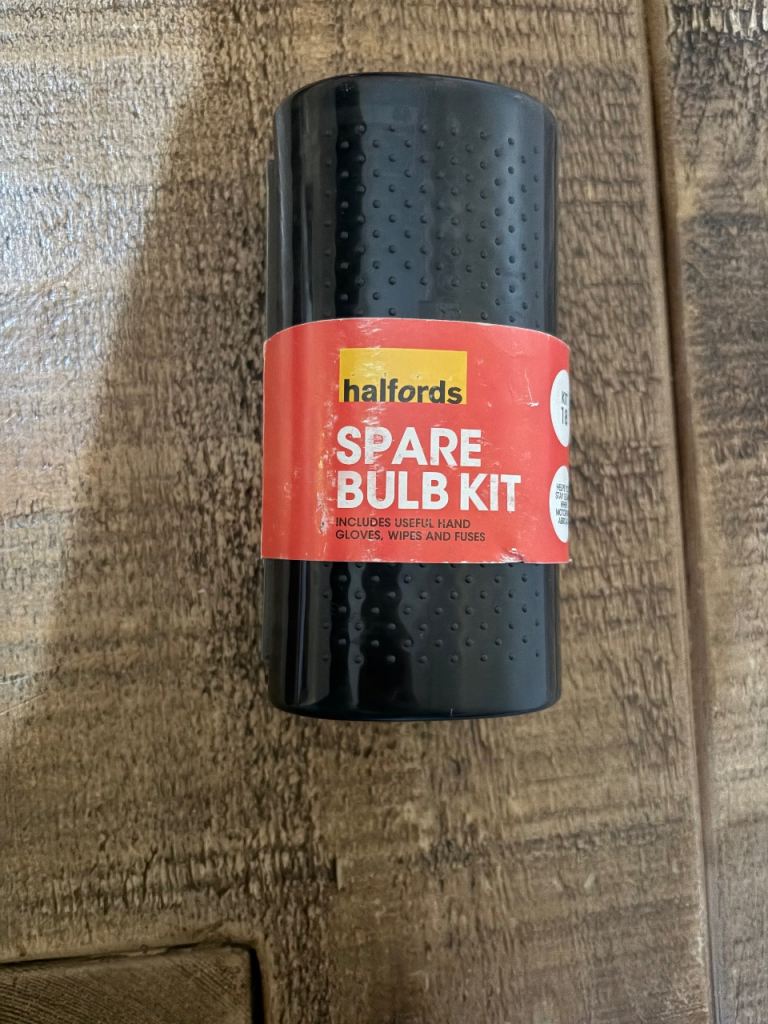Halfords spare bulb kit 18